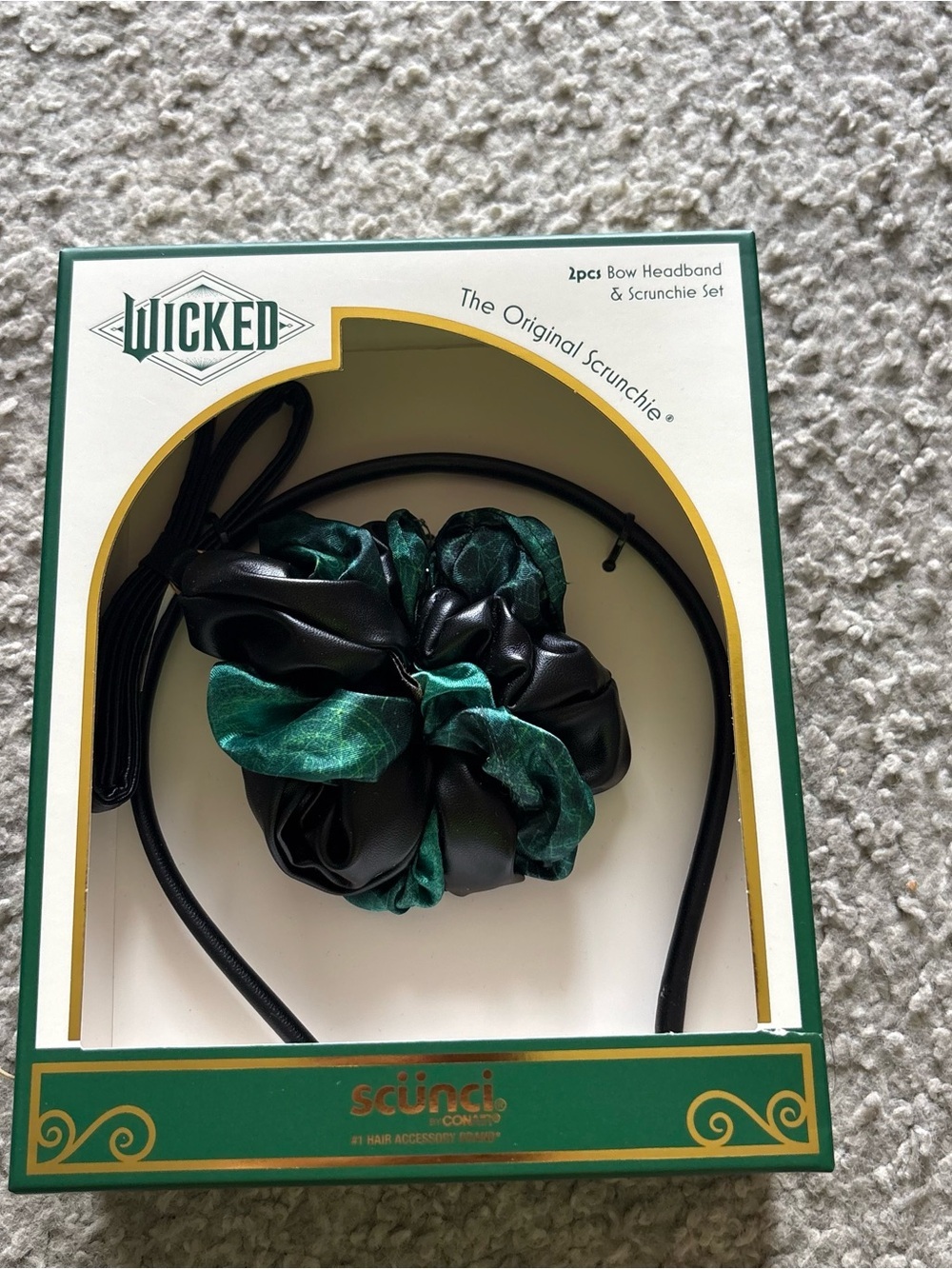 Wicked x Scunci Green & Black Bow Headband and Scrunchie Set NEW Elphaba